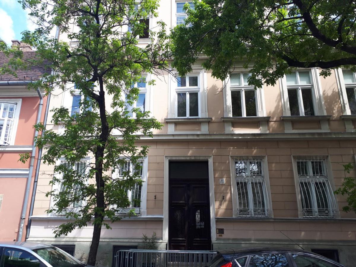 Gizella Apartman 布达佩斯 外观 照片